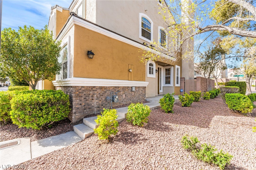 1001 Prestwick Street Las Vegas NV 89145