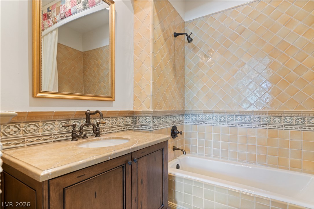 11 Olympia Hills Circle Las Vegas NV 89141