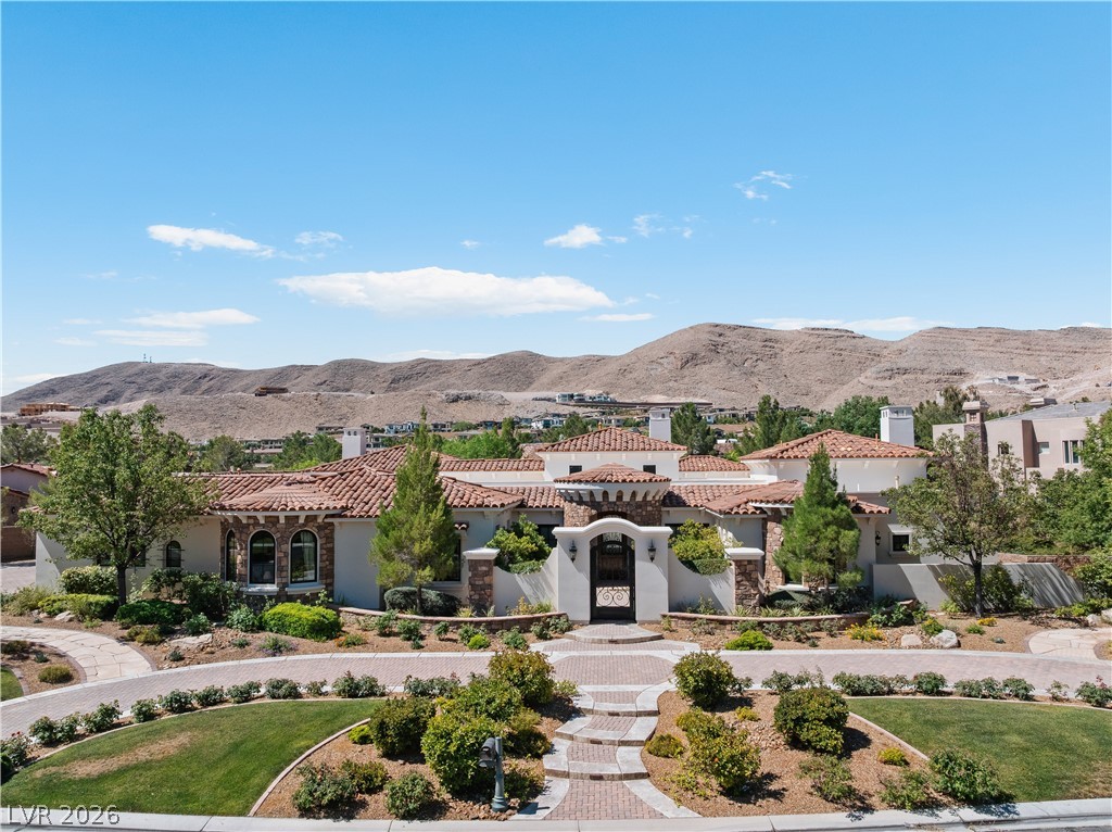 11 Olympia Hills Circle Las Vegas NV 89141