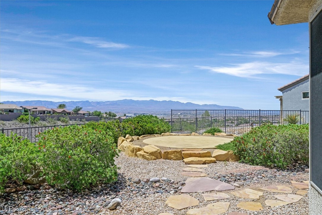 2899 Brook Trout Court Henderson NV 89052