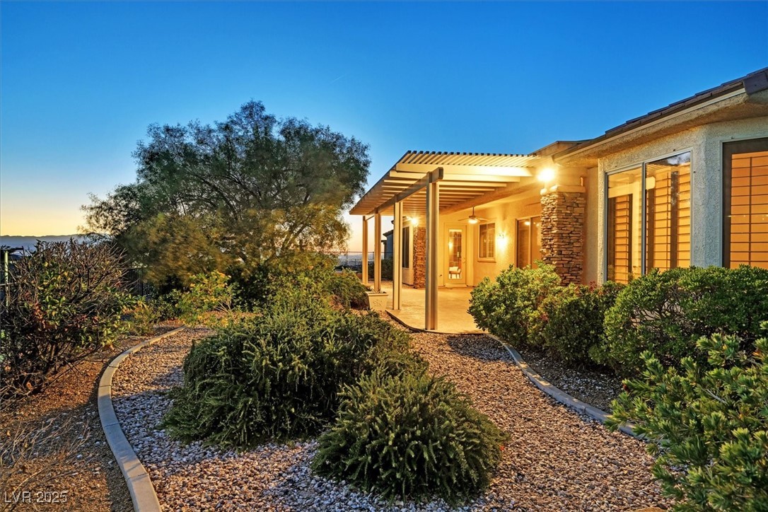 2899 Brook Trout Court Henderson NV 89052