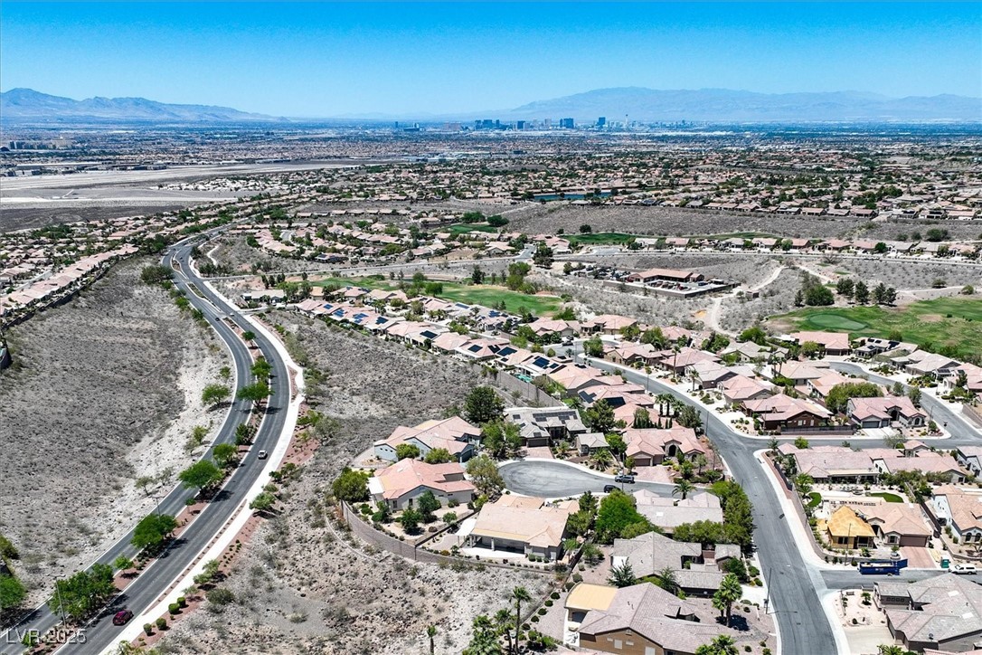 2899 Brook Trout Court Henderson NV 89052
