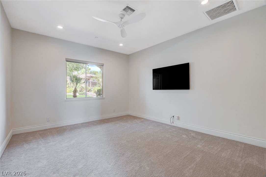 84 Kittansett Loop Henderson NV 89052