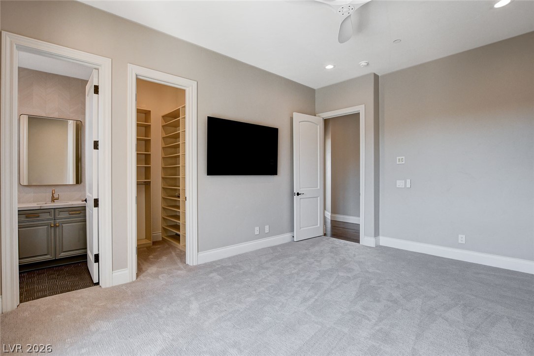 84 Kittansett Loop Henderson NV 89052