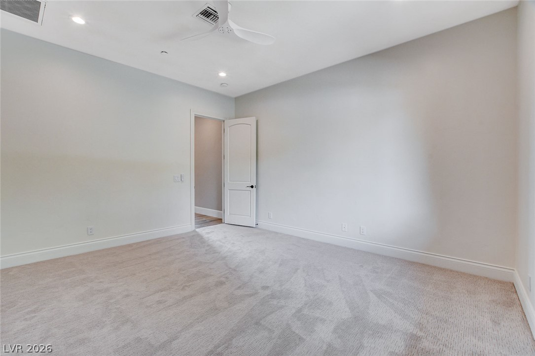 84 Kittansett Loop Henderson NV 89052