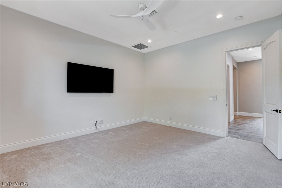 84 Kittansett Loop Henderson NV 89052