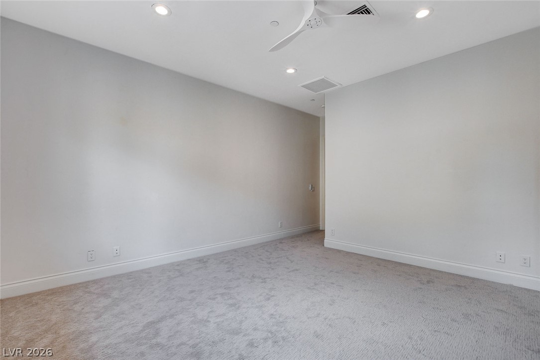 84 Kittansett Loop Henderson NV 89052