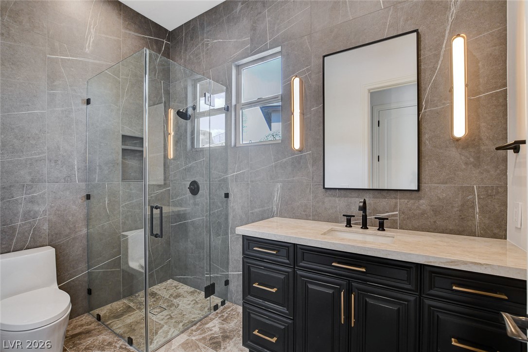 84 Kittansett Loop Henderson NV 89052