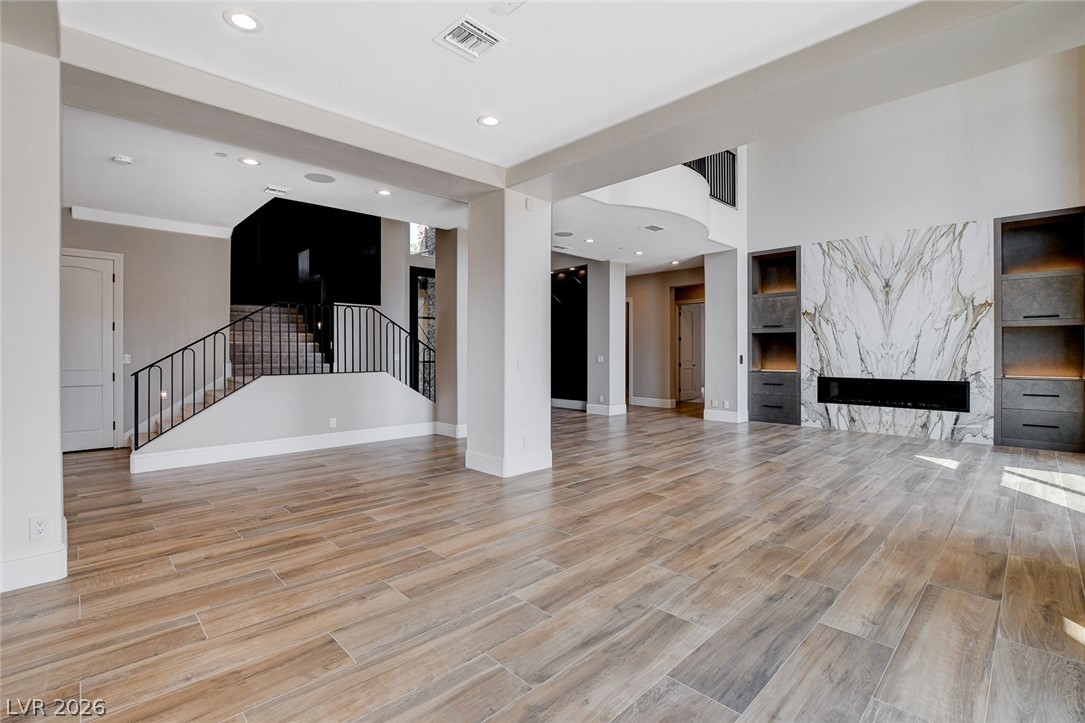 84 Kittansett Loop Henderson NV 89052