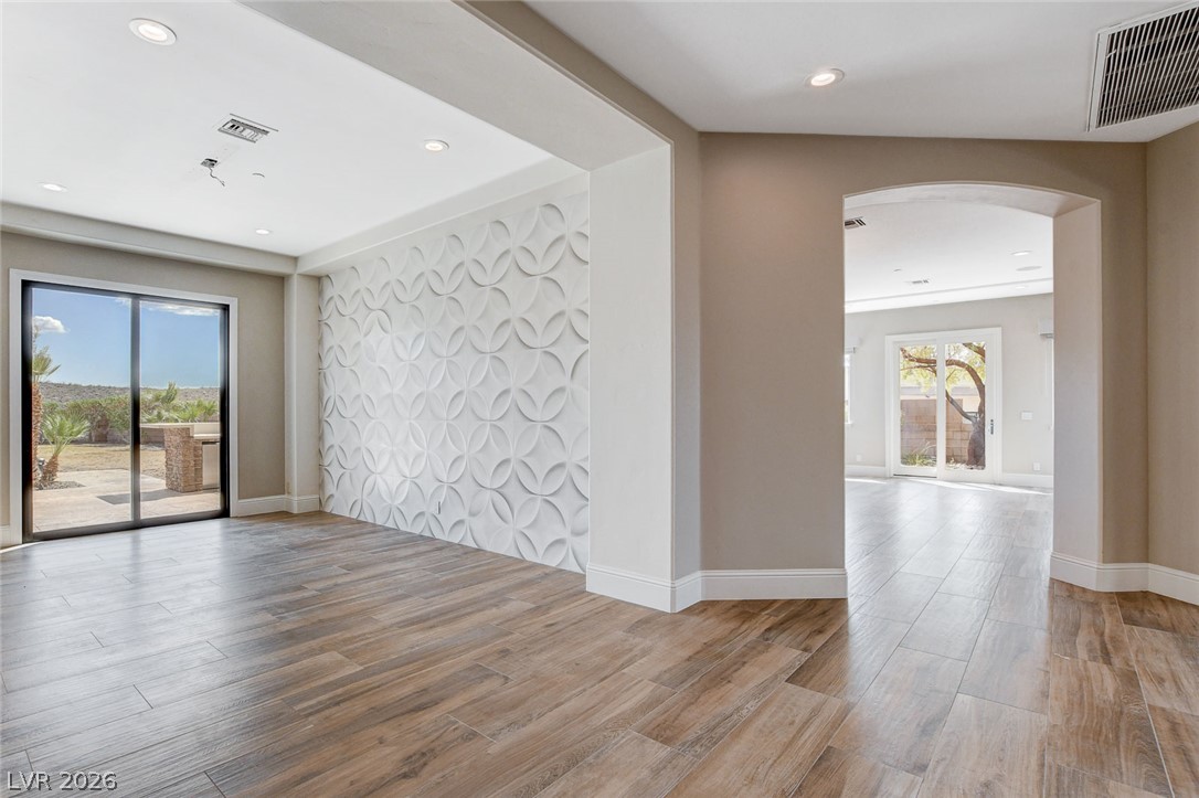 84 Kittansett Loop Henderson NV 89052
