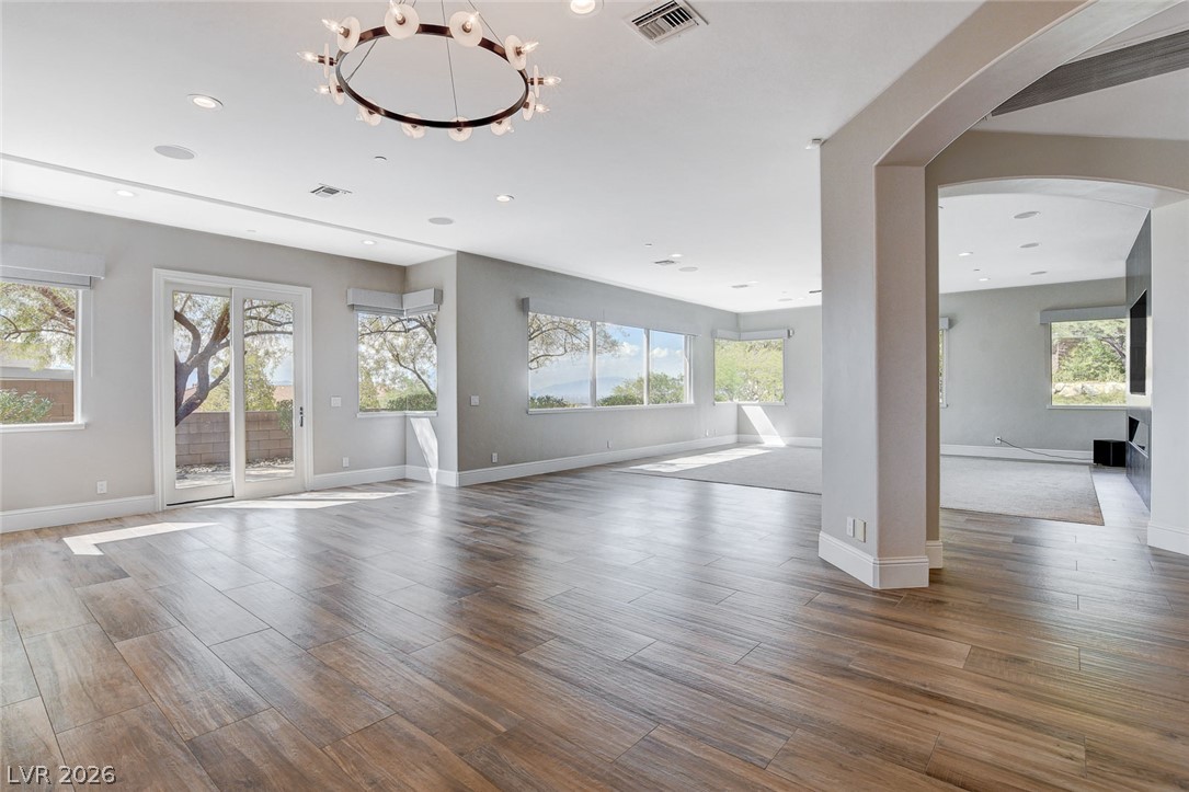 84 Kittansett Loop Henderson NV 89052