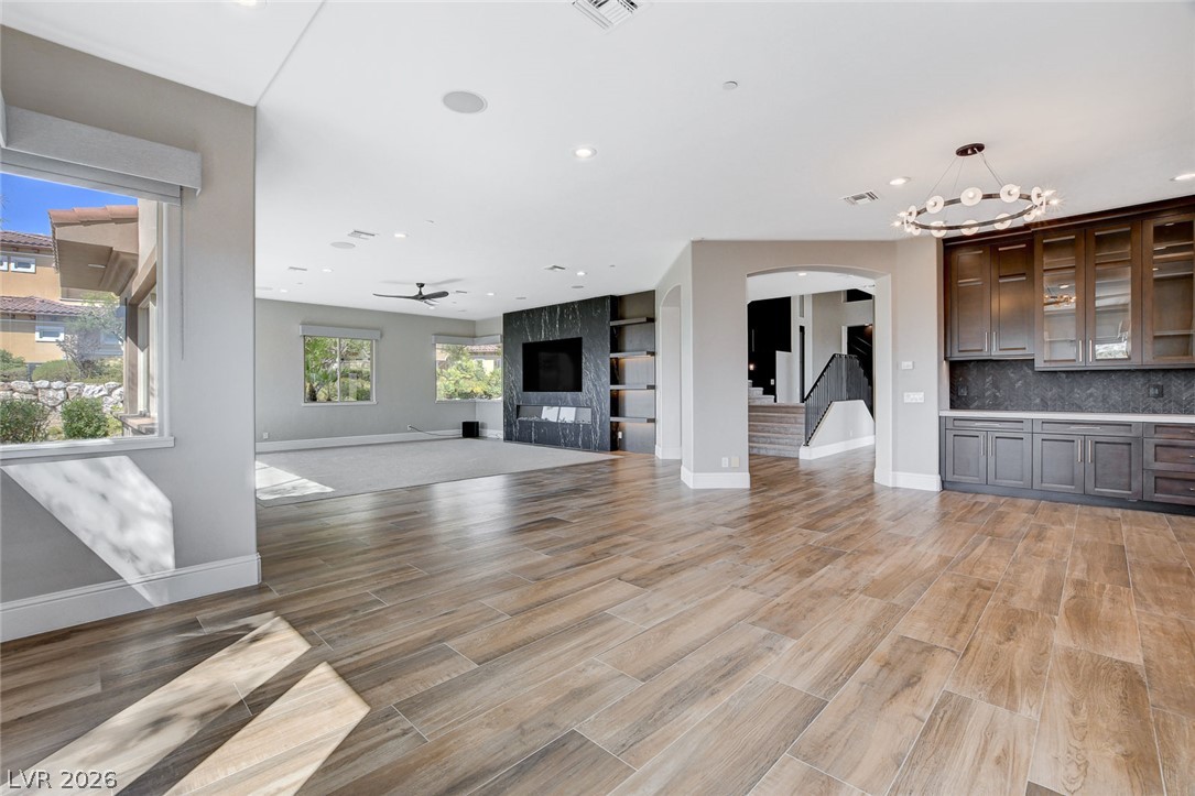 84 Kittansett Loop Henderson NV 89052
