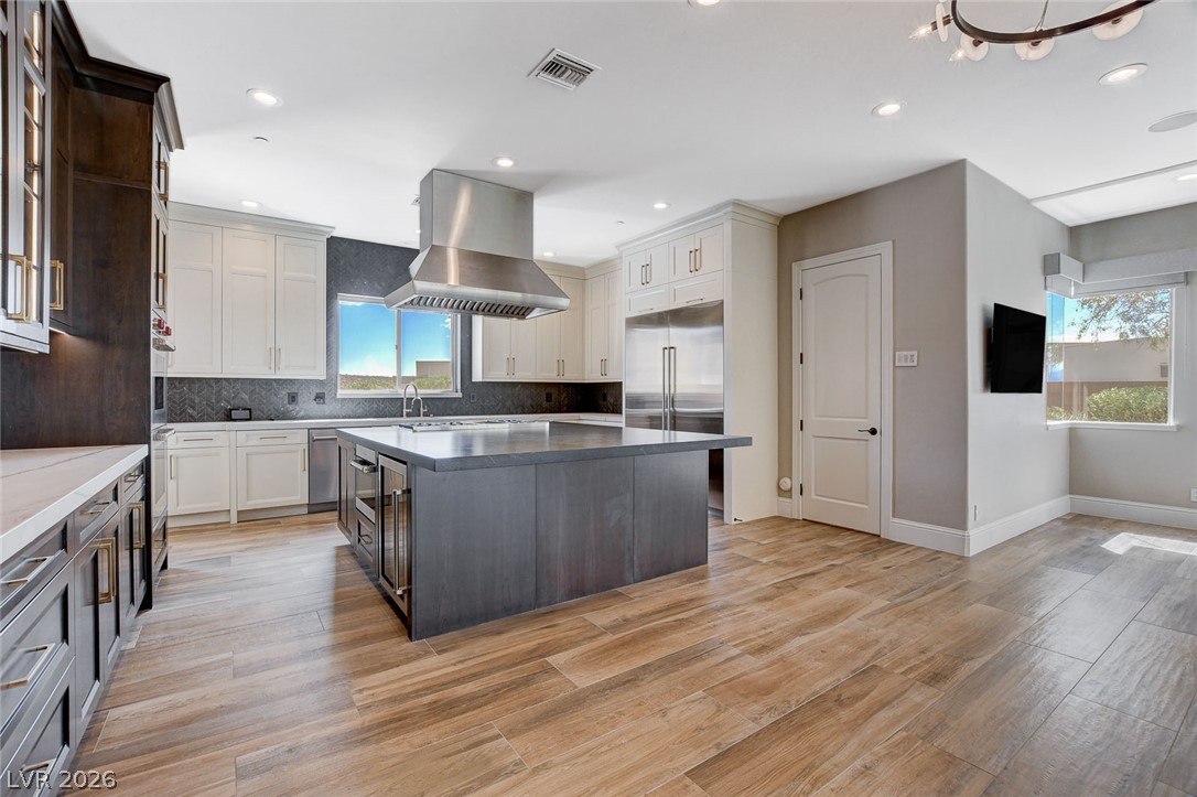 84 Kittansett Loop Henderson NV 89052