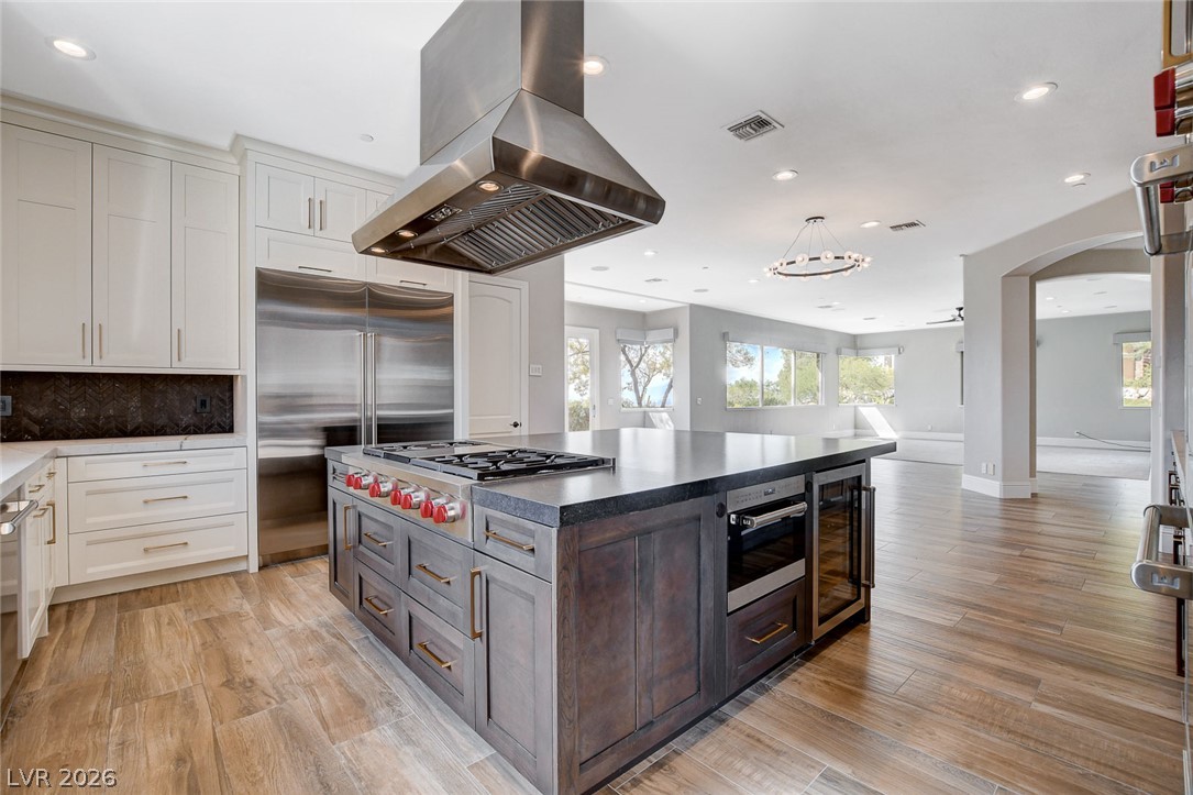 84 Kittansett Loop Henderson NV 89052