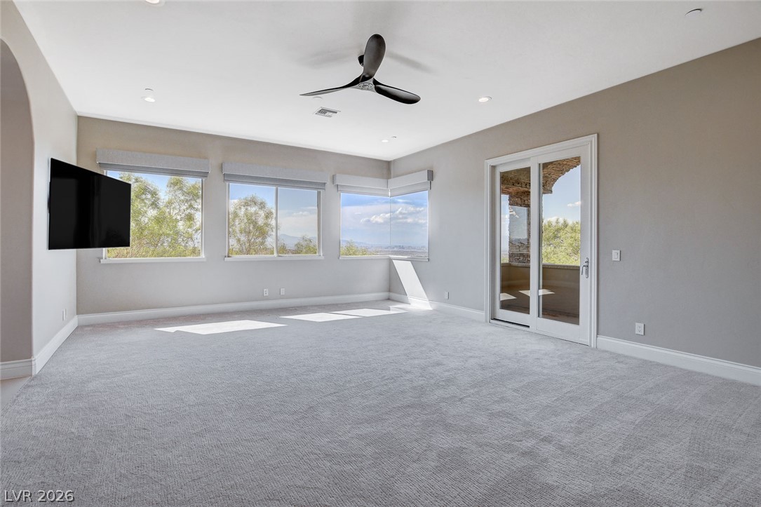 84 Kittansett Loop Henderson NV 89052