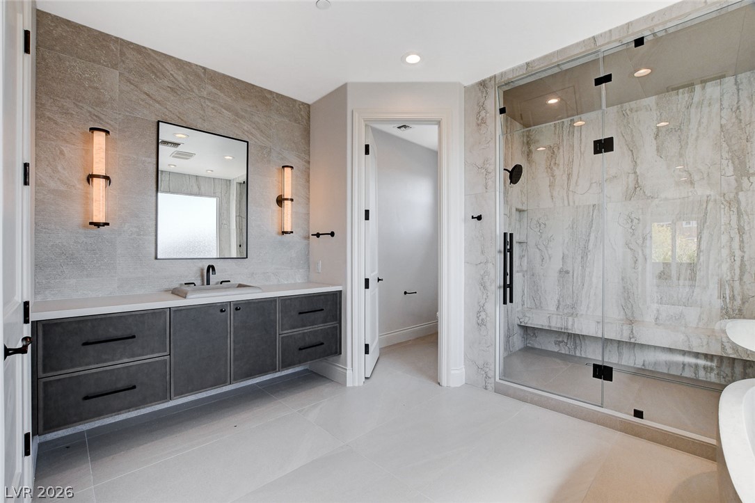 84 Kittansett Loop Henderson NV 89052