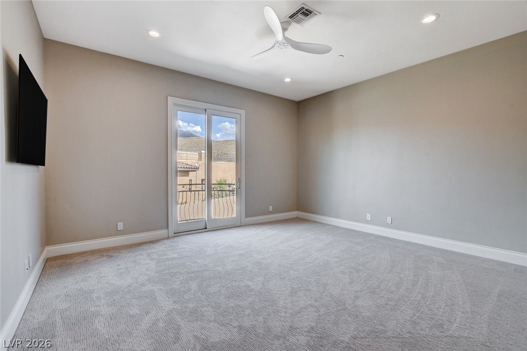 84 Kittansett Loop Henderson NV 89052