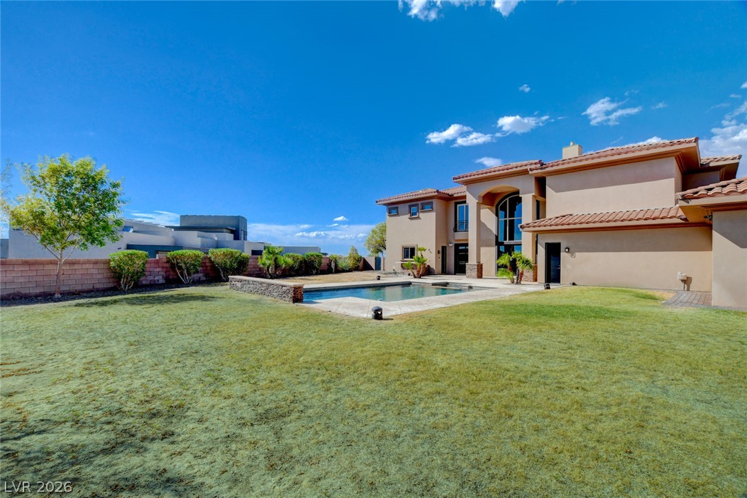 84 Kittansett Loop Henderson NV 89052