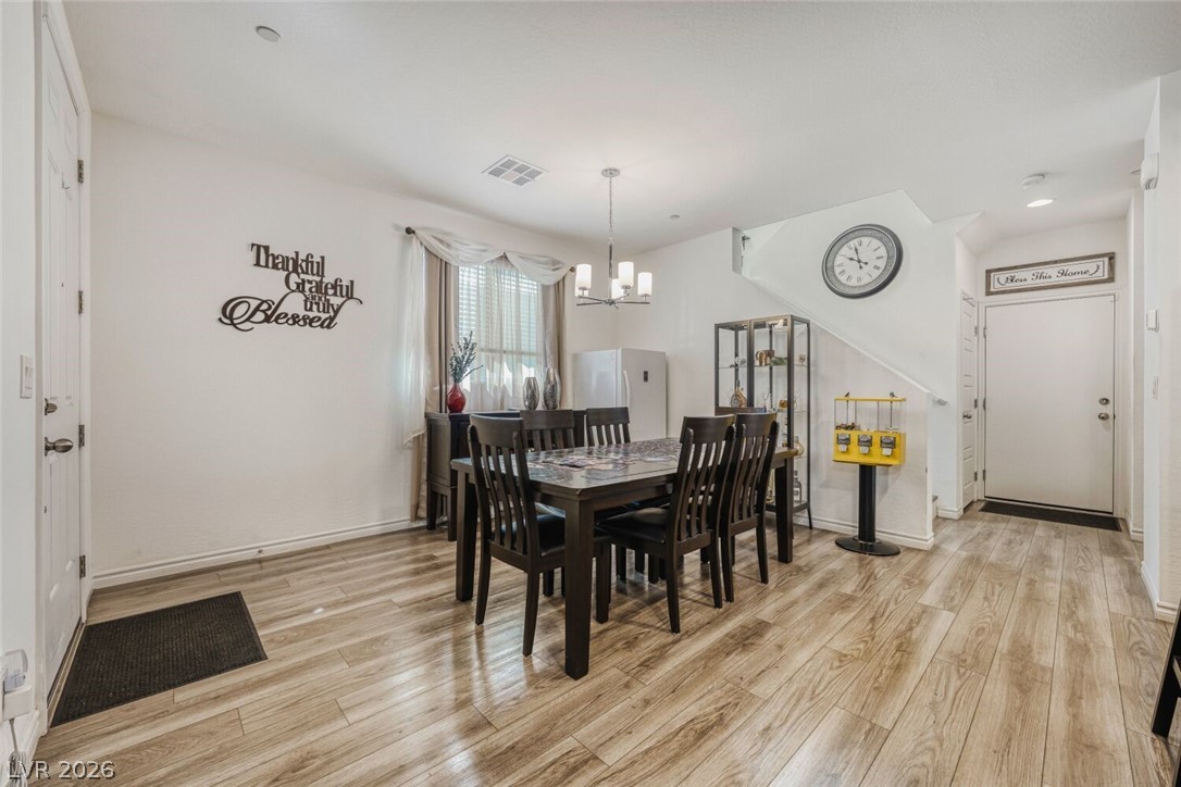 828 Grand Country Avenue North Las Vegas NV 89086
