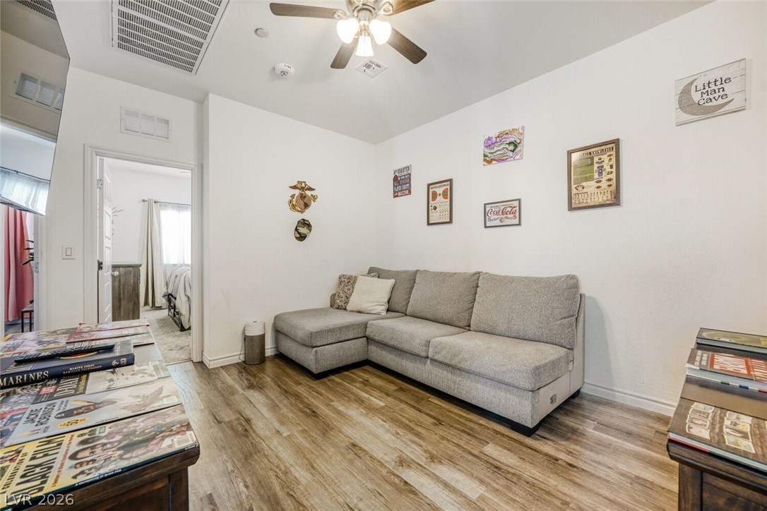828 Grand Country Avenue North Las Vegas NV 89086