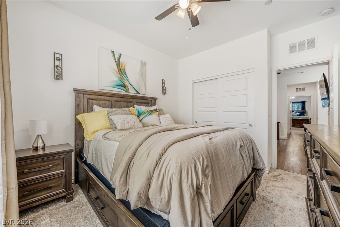 828 Grand Country Avenue North Las Vegas NV 89086