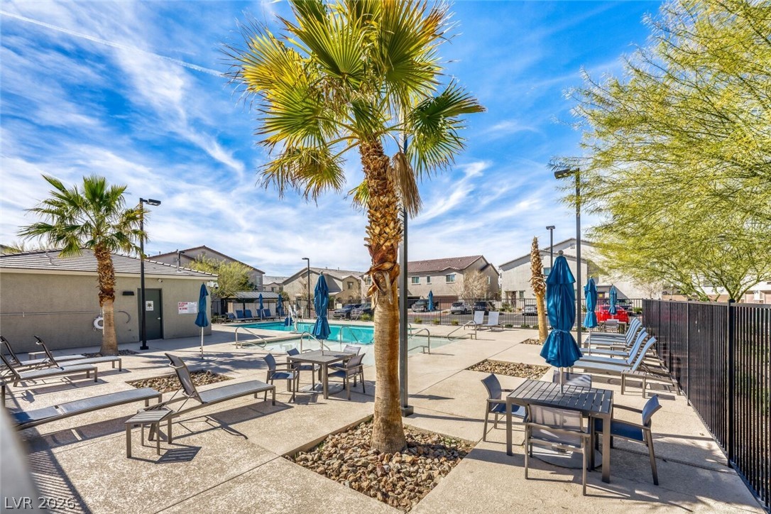 828 Grand Country Avenue North Las Vegas NV 89086