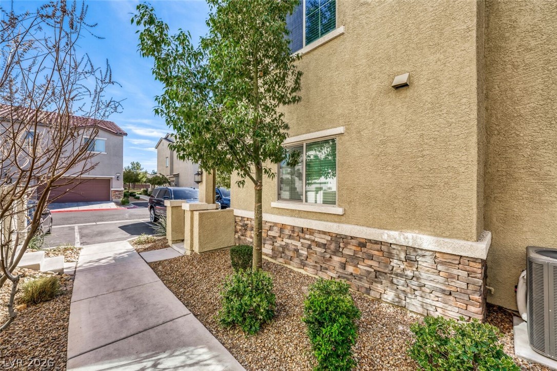 828 Grand Country Avenue North Las Vegas NV 89086