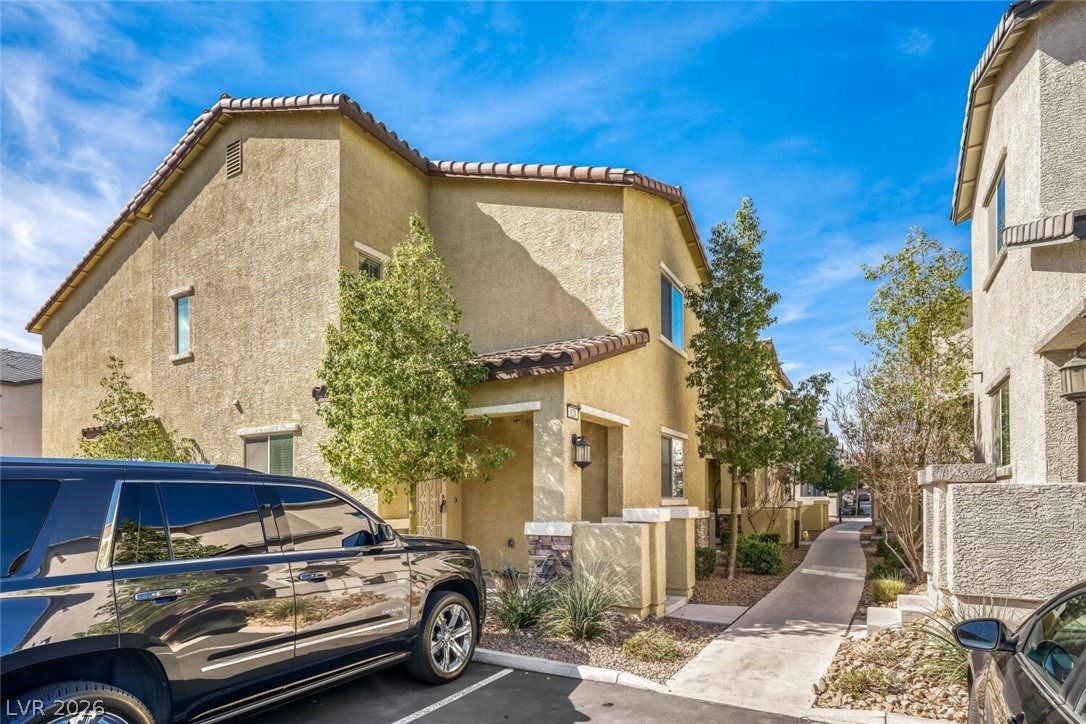 828 Grand Country Avenue North Las Vegas NV 89086