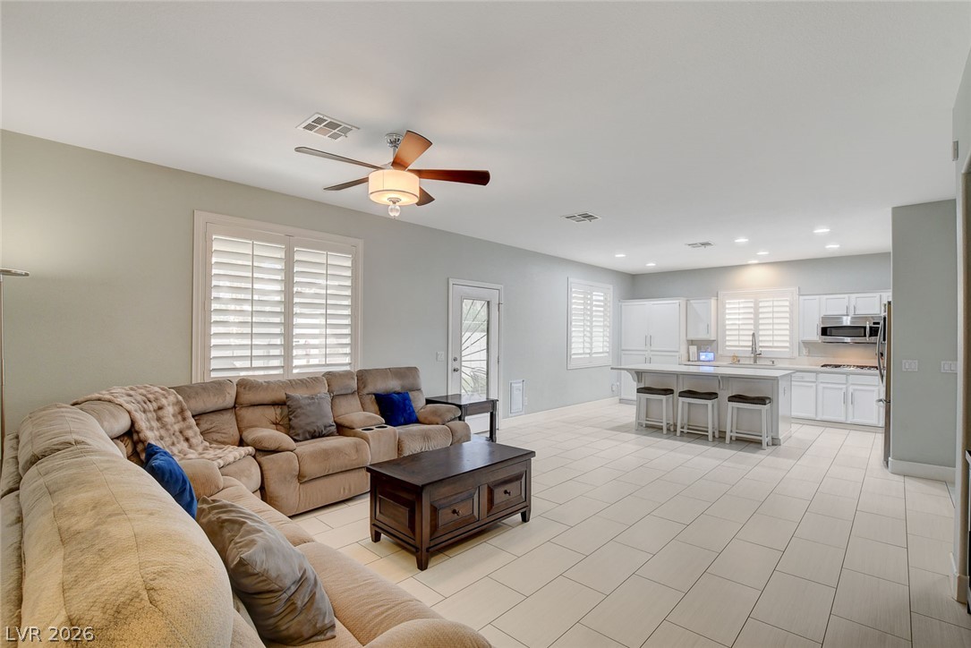 1036 Painted Daisy Avenue Henderson NV 89074