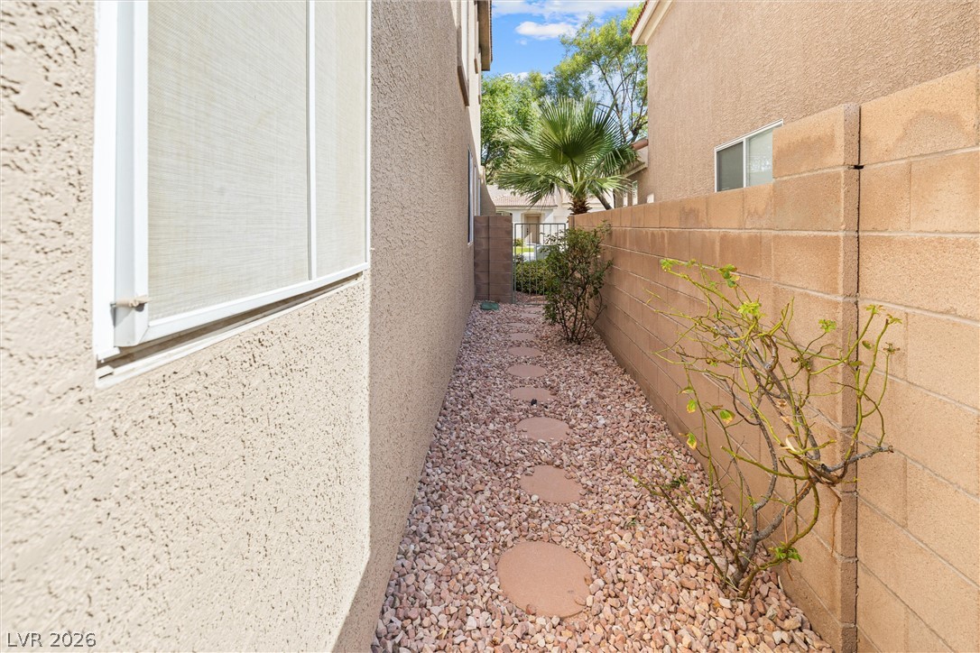 10929 Esta Ponia Court Las Vegas NV 89144