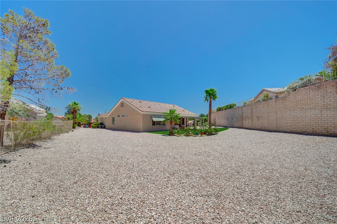 10613 Spring Garden Court Las Vegas NV 89134