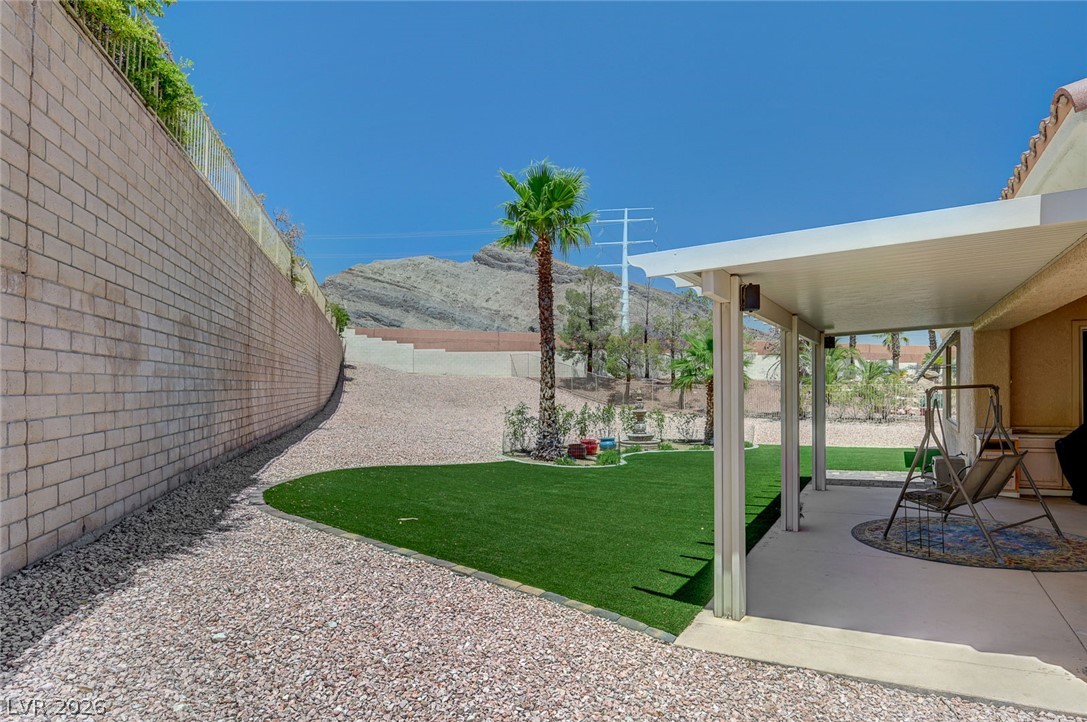 10613 Spring Garden Court Las Vegas NV 89134