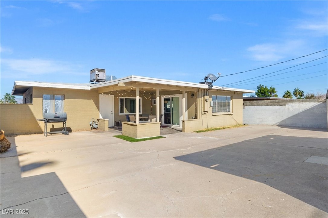 1800 Walnut Avenue Las Vegas NV 89101