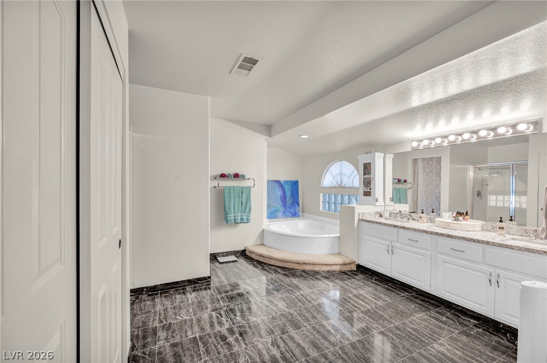 9511 Coral Bell Court Las Vegas NV 89123