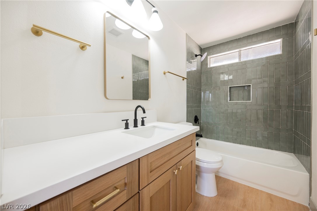 4972 Orinda Circle Las Vegas NV 89120