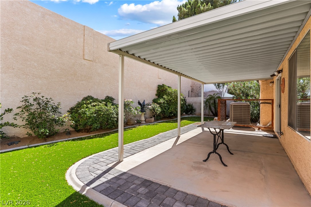 2533 Cortina Avenue Henderson NV 89074