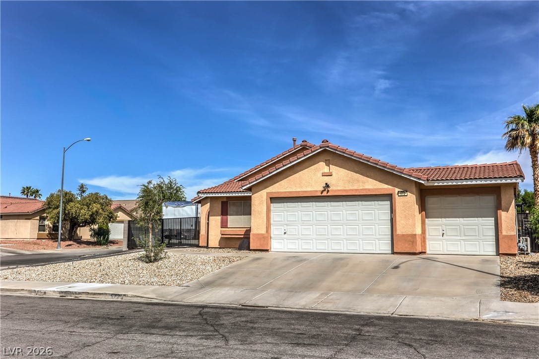 572 Broomspun Street Henderson NV 89015