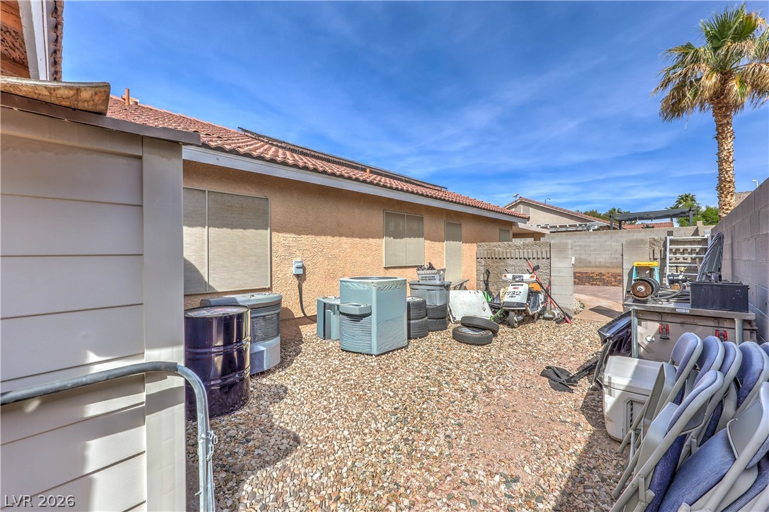 572 Broomspun Street Henderson NV 89015
