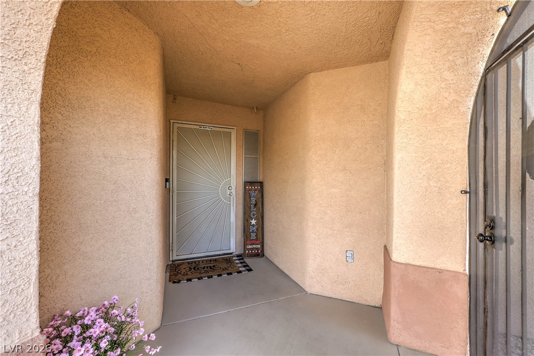 572 Broomspun Street Henderson NV 89015