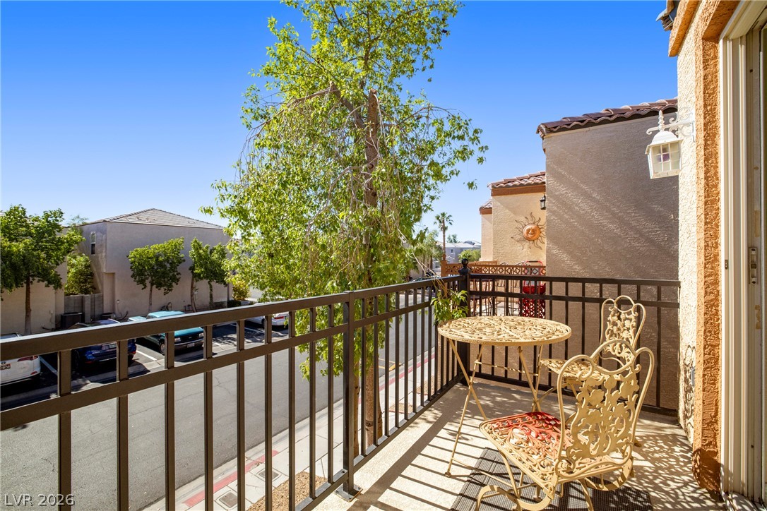 562 East Candy Mint Avenue Las Vegas NV 89183