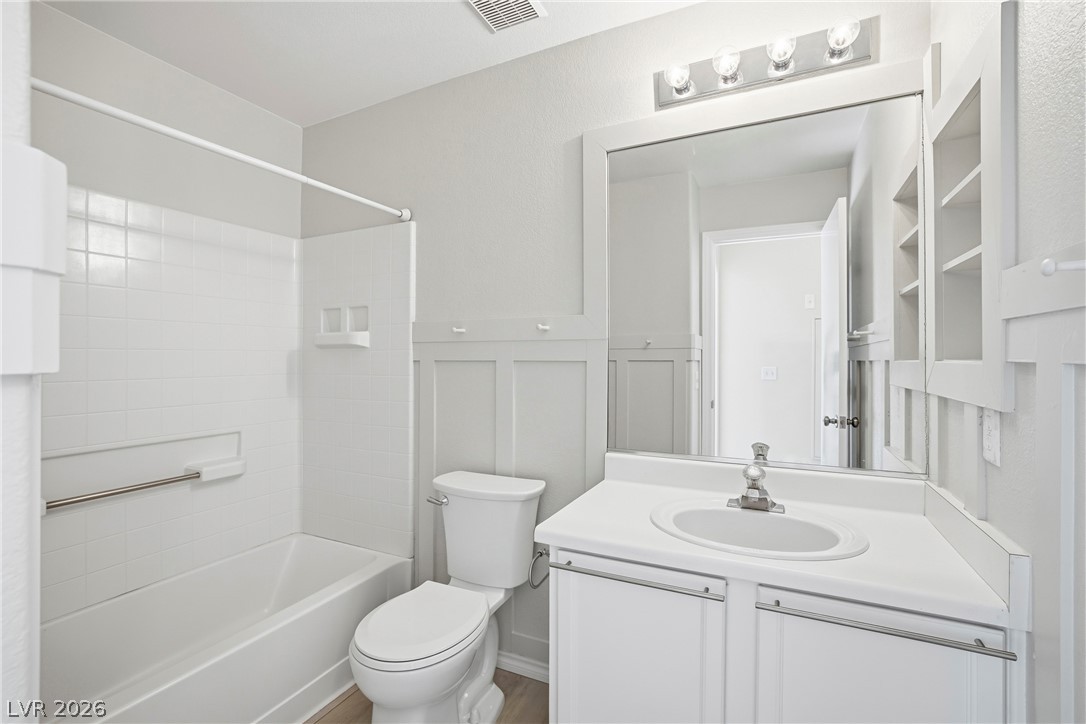 562 East Candy Mint Avenue Las Vegas NV 89183