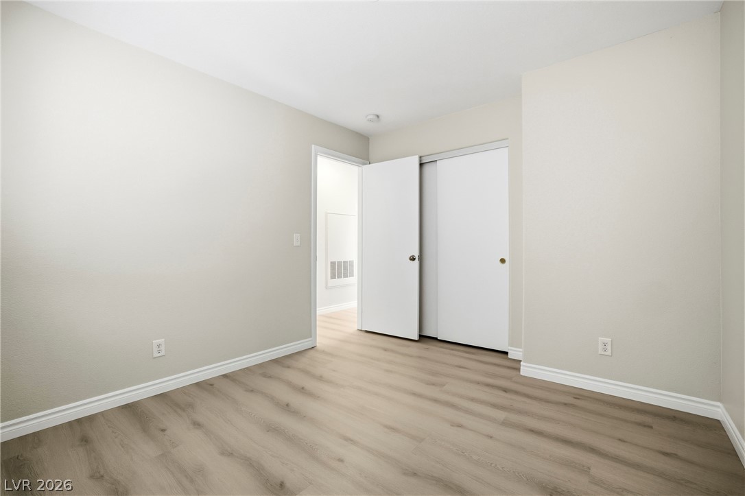 562 East Candy Mint Avenue Las Vegas NV 89183