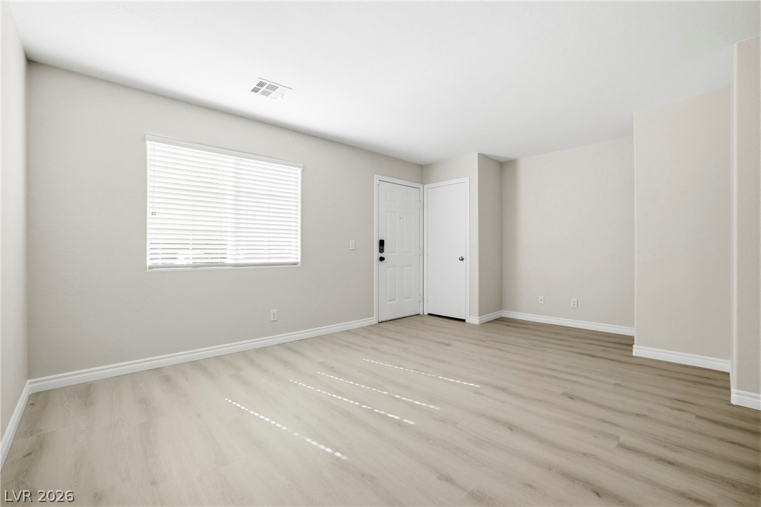 562 East Candy Mint Avenue Las Vegas NV 89183