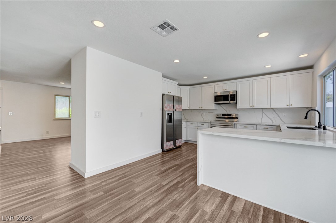 571 Greenbriar Townhouse Way Las Vegas NV 89121