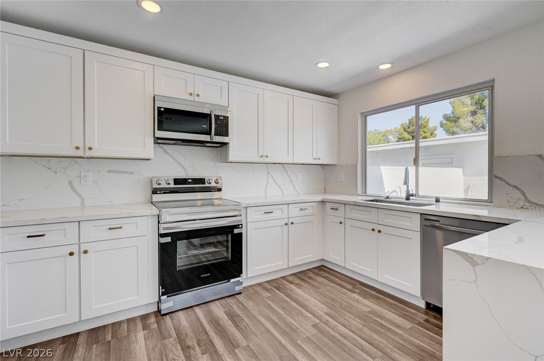 571 Greenbriar Townhouse Way Las Vegas NV 89121
