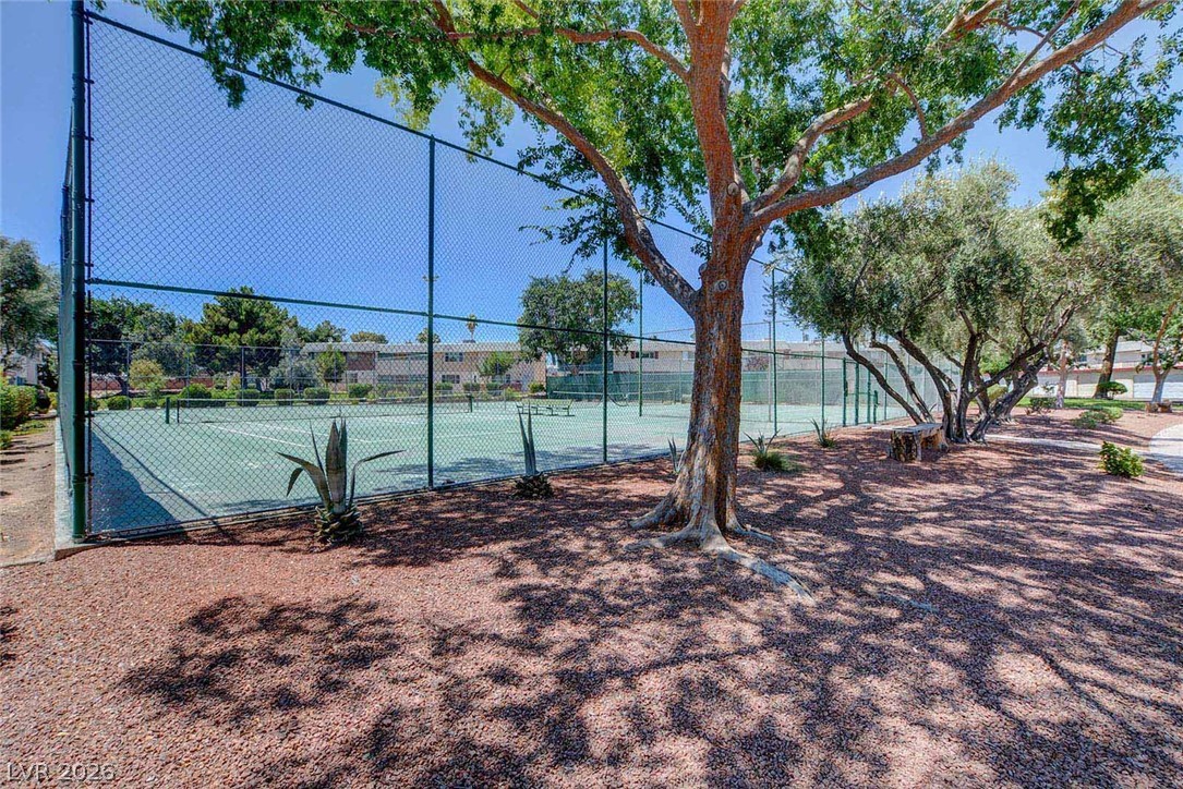 571 Greenbriar Townhouse Way Las Vegas NV 89121