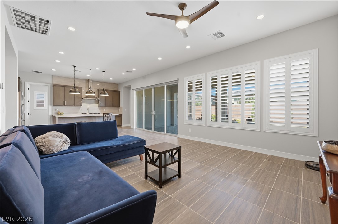 6865 Steel Mist Street Las Vegas NV 89148