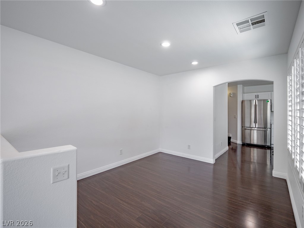 6524 Roundstone Bog Avenue Las Vegas NV 89139