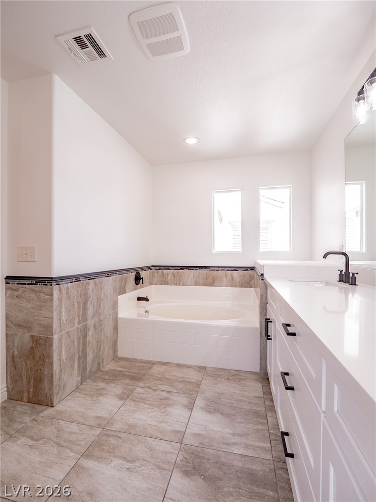 6524 Roundstone Bog Avenue Las Vegas NV 89139
