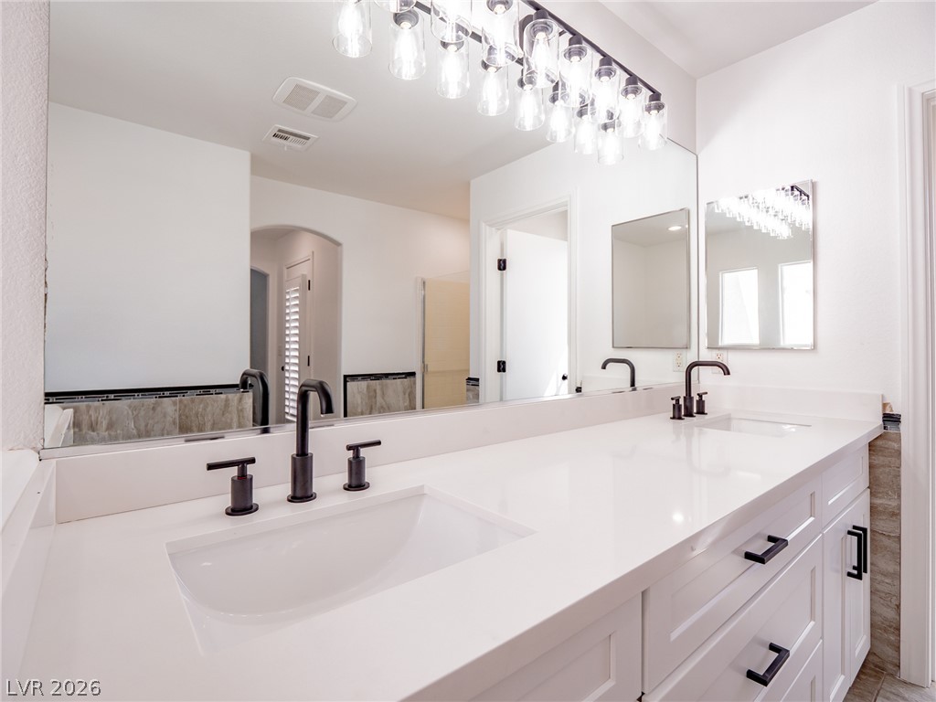 6524 Roundstone Bog Avenue Las Vegas NV 89139